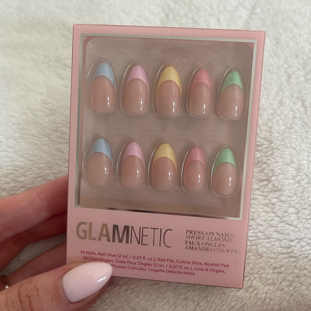 Glamnetic Confetti Short Almond Press-On Nails